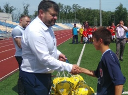 Команда из Первомайска стала победителем Всеукраинских зональных соревнований по футболу «Кожаный мяч»