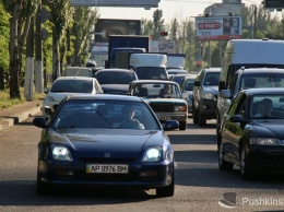 ДТП в Лузановке спровоцировало огромную пробку на поселок Котовского в час пик. Фото