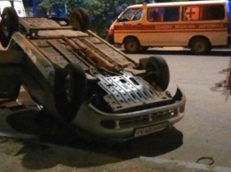 Стали известны подробности ночного ДТП в Сумах с опрокидыванием автомобиля