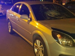 В Николаеве Opel сбил пешехода переходившего дорогу в неположенном месте, - ФОТО, ВИДЕО