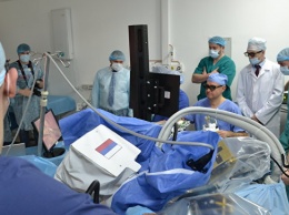 В Москве провели первую в России нейрохирургическую операцию при участии робота