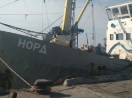 "Они как сомалийские пираты": ФСБ объявило в розыск украинских пограничников, задержавших российское судно "Норд"