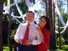 Ляшко женился: в сети появились первые фото со свадьбы лидера радикалов