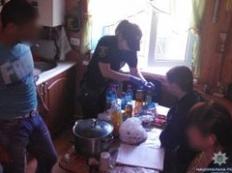 В прифронтовом Торецке полиция накрыла наркопритон: организатору грозит до 5 лет лишения свободы