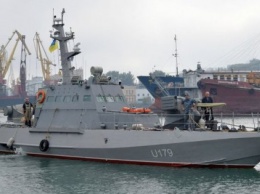 Украина закрыла доступ кораблям к части Азовского моря