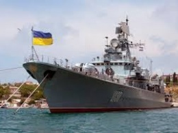 Отдыхающих просят не паниковать: военные учения в Азовском море будут проходить далеко от берега