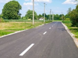ДнепрОГА впервые за десятки лет капитально ремонтирует сельские дороги в Царичанском районе