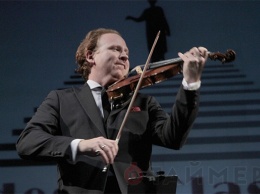 Даниэль Хоуп: «Считаю Давида Ойстраха богом скрипки и ценю одесскую скрипичную школу»