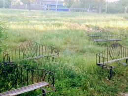 Парк в Былбасовке превращается в "зону отчуждения"