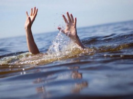 В Киеве утонул молодой мужчина, переплывая пролив Днепра