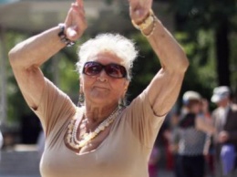 В Днепре 300 пожилых танцоров установили рекорд Украины, - ФОТОРЕПОРТАЖ