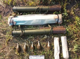 На Луганщине полиция у сельского жителя обнаружила боеприпасы
