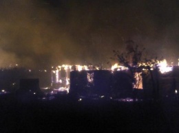 Село в Луганской области прекратило существование: дом последней жительницы сгорел при обстреле