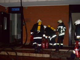 Ночной пожар в высотке на Дюковской: в доме сгорели все щитовые с электрокоммуникациями