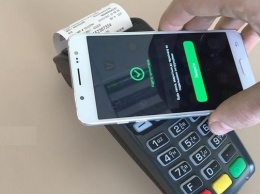 В Privat24 открылась возможность платить с помощью Apple Pay клиентам любого украинского банка