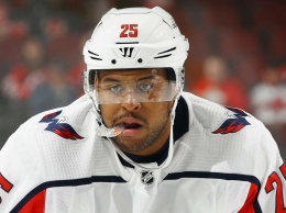 НХЛ: Смит-Пелли продлил контракт с Кэпиталз