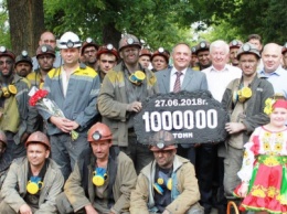Будем с теплом и светом: шахтеры ДТЭК ШУ Белозерское добыли первый миллион тонн угля