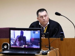 Суд с пятой попытки арестовал экс-командира харьковского "Беркута" Шаповалова