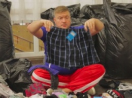 Миллионер родом из Запорожья, оставшись без денег, сортировал белье в магазине секонд-хенда (Видео)