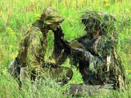 Николаевские десантники стали первыми в соревнованиях на лучшую снайперскую пару среди военных частей десантно-штурмовой войск
