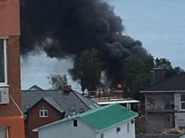 Пожар в бывшей базе отдыха Черноморска не ограничился одним зданием