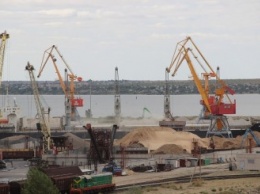 Морские порты Украины перевалили почти 64 млн тонн грузов за первое полугодие