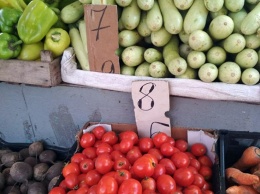 Цены в Одессе: помидоры - от 8 гривен, виноград - от 25