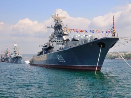 На масштабных учениях Черноморского флота применили дроны