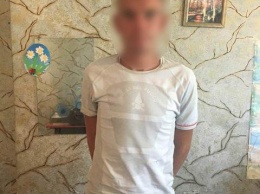 Полицейские задержали 19-летнего парня, ограбившего на Калиновой женщину