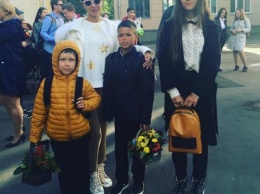 Многодетная Екатерина Климова кажется старшей сестрой своего семейства