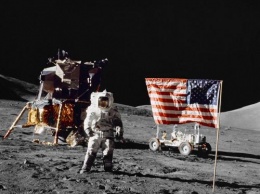NASA опубликовало раритетный снимок миссии «Аполлон-11» с Нилом Армстронгом