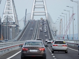 В июле по Крымскому мосту проехали 770 тыc авто