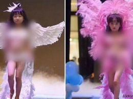 На шоу Victoria's Secret в Китае нижнее белье демонстрировали 5-летние девочки!