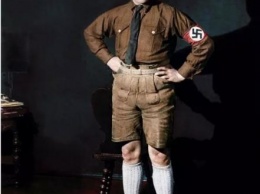 В Сети прозвали «мимишными» цветные версии фото с Гитлером