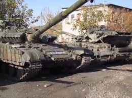 Гаубицы и танки: в Луганской области «спалился» конвой из России
