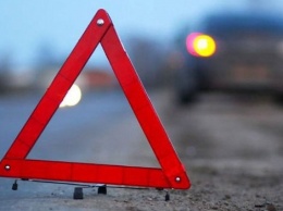 В Тернополе внедорожник протаранил ограждение и вылетел на тротуар