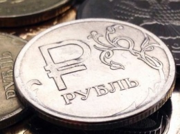 «Как людям выживать?»: в оккупированном Крыму паника из-за резкого обвала рубля