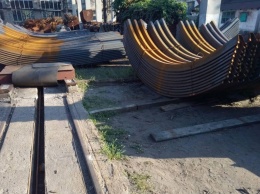 На экспериментально-механическом заводе в Димитрове на рабочего упало перекрытие
