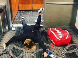 В Цинциннати после поражения от Симоны Халеп украинка Леся Цуренко разлеглась перед лифтом
