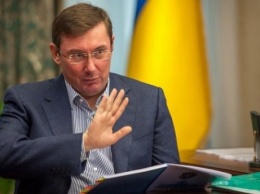 Луценко уверяет, что Порошенко не контролирует суды в Украине