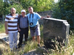 Французский историк посетил Одесскую область в поисках сведений о погибших земляках из Эльзаса