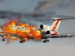 Страшно - мало сказано: российский самолет вспыхнул в небе, пассажиры в ужасе, кадры кошмара