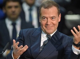 Медведев на операционном столе? В сети всплыли детали пропажи премьера РФ