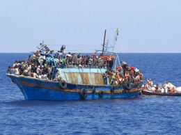 Италия угрожает, что не будет платить членские взносы в ЕС из-за проблемы с мигрантами