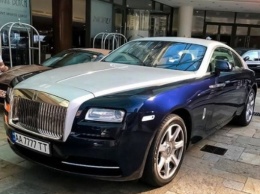 В Монако засветился Rolls-Royce на украинских номерах