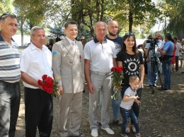 В честь 55-летия Западного Донбасса засветилась лампа Вольфа в Павлограде