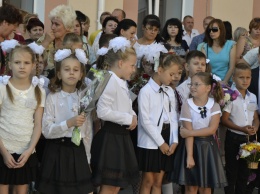 Учеников отремонтированной 36 школы в Николаеве поздравили с началом учебного года