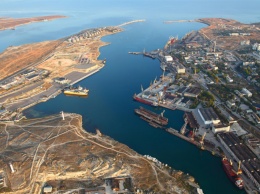 В августе в порты Крыма незаконно зашли 16 судов