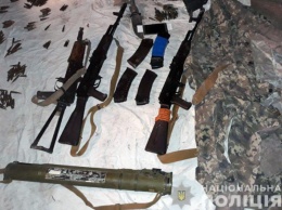 В Мариуполе нашли схрон оружия, похищенного из воинской части Крыма