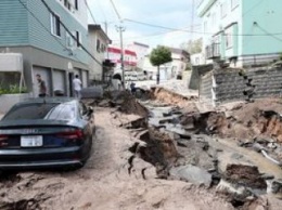 Мощное землетрясение в Японии - сотни раненых
